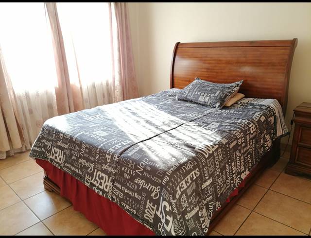 3 BEDROOM HOUSE FOR SALE IN WATERVAL EAST